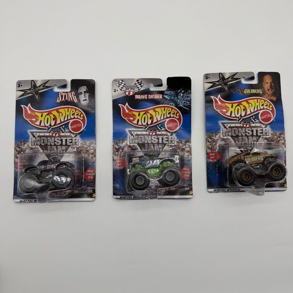 Lot 3 Monster Jam WCW Hot Wheels GOLDBERG, STING, GRAVE DIGGER vintage Die Cast